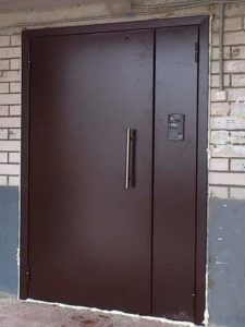 Противопожарная коричневая дверь / серия FRM55522 Противопожарная коричневая дверь / серия FRM55522